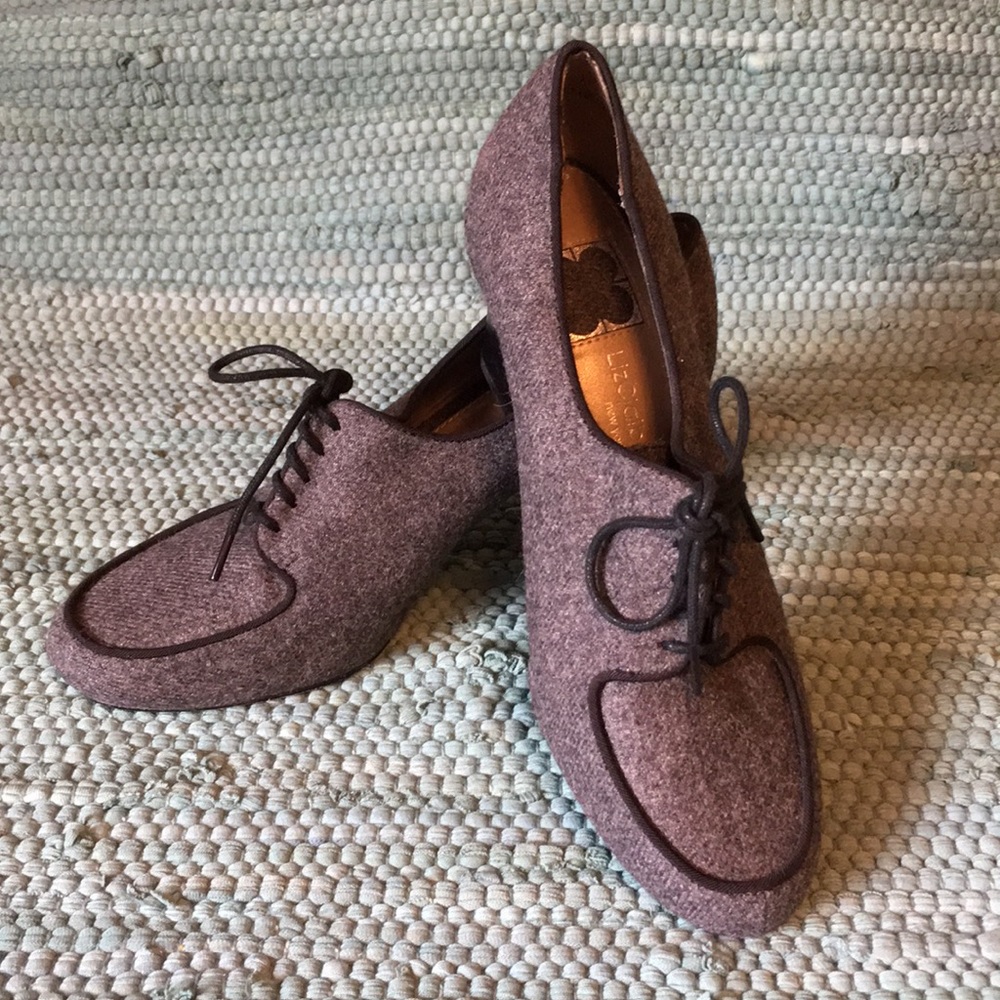 New Liz Claiborne Gray Fabric Shoes
